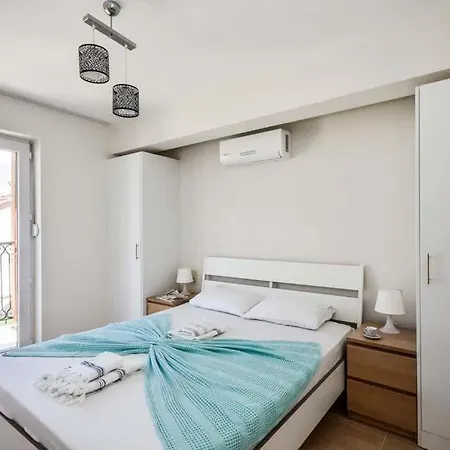 Вилла Ahatli Sleeps 6 Pool Air Con