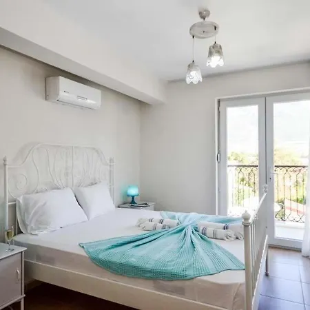 Ahatli Sleeps 6 Pool Air Con Овачик